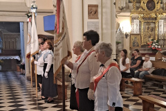 c8f6ff42-7f69-4d1d-98cc-5c2dd58727a4