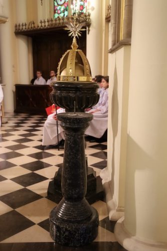 Wielki Piatek 2026-10